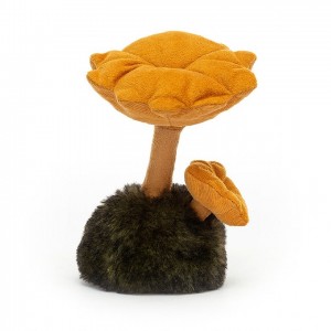Jellycat Wild Nature Chanterelle Mushroom 16 CM X 9 CM | 43027QTLX